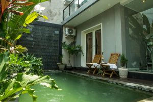 Villa di Seminyak dengan Kolam Renang