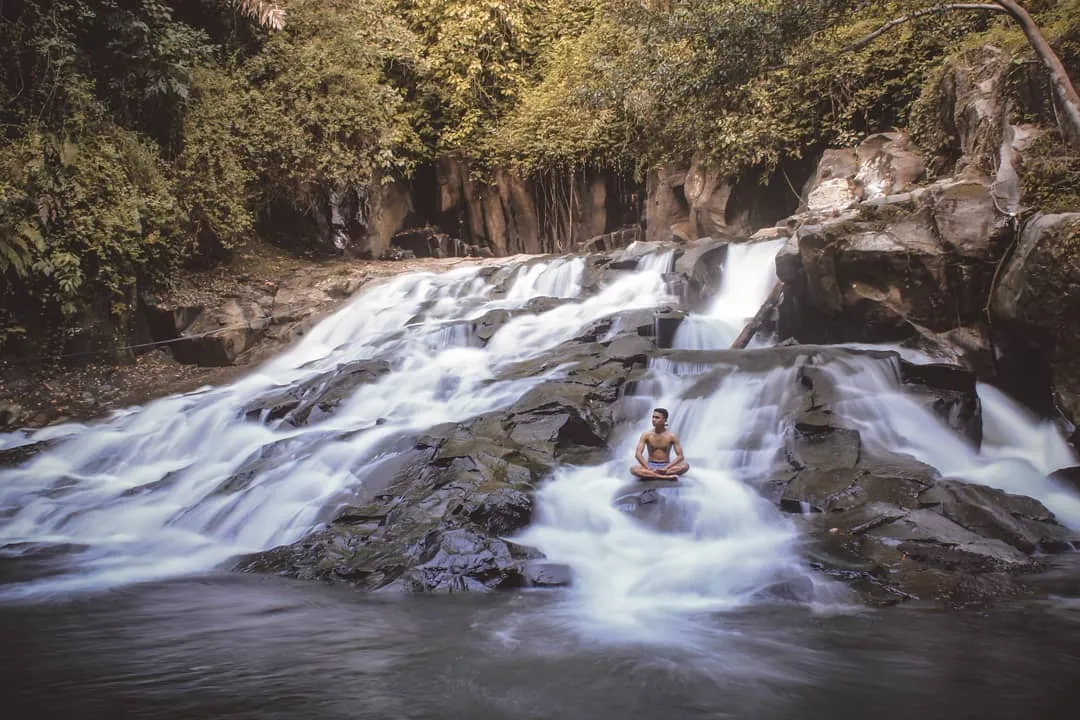 madrik00Goa-rang-reng-Waterfall