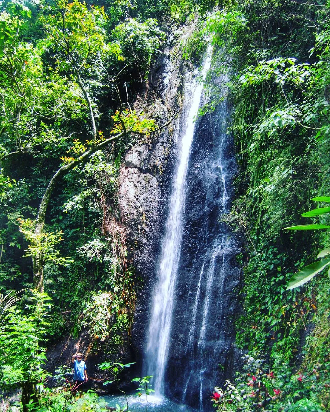 agus_putu_sumardianaAir-Terjun-Yeh-Labuh-Slumbung